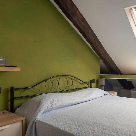 Cozy Attic In The City Center Turin Exterior foto