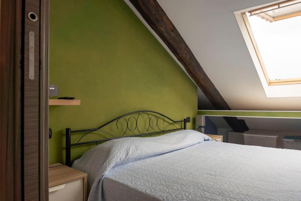 Cozy Attic In The City Center Turin Exterior foto