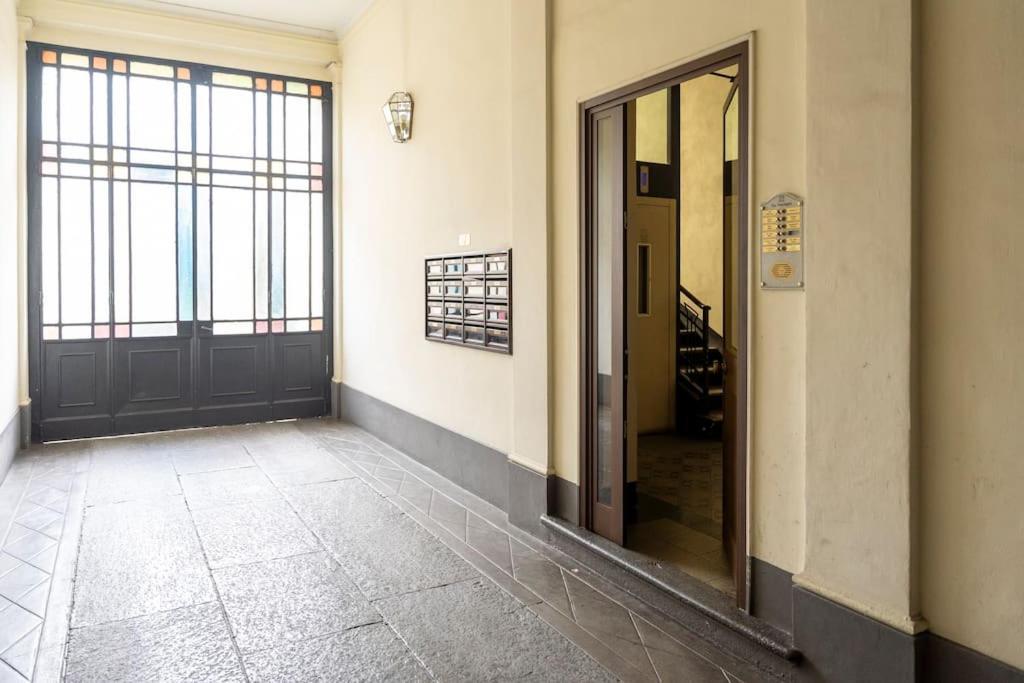 Cozy Attic In The City Center Turin Exterior foto
